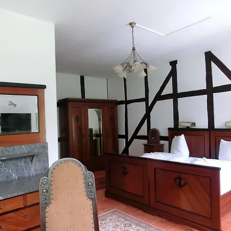 Ferienwohnung 3, Dorfstrasse 5C * Neu Gaarz