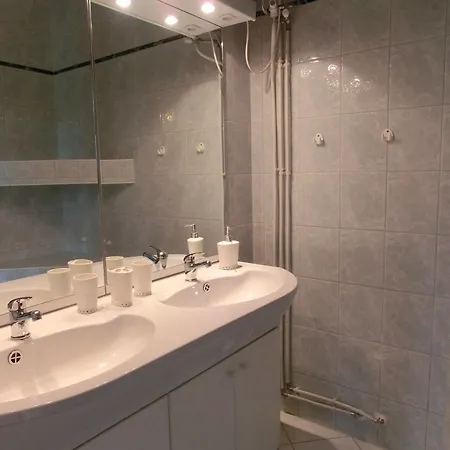 Ferienwohnung 3, Dorfstrasse 5C Lejlighed Neu Gaarz